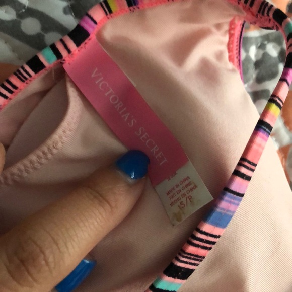 Victoria’s Secret Striped Bikini - Picture 4 of 6